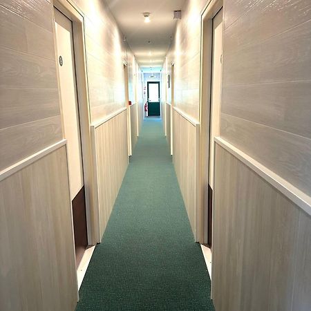 Hotel Roc Land Les Portes du Coglais エクステリア 写真